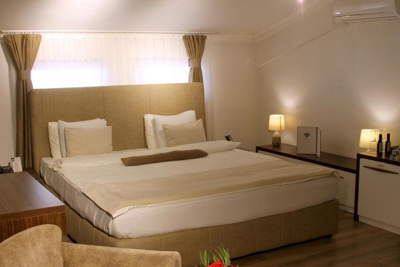 Hotel Driada Gjakova Buitenkant foto